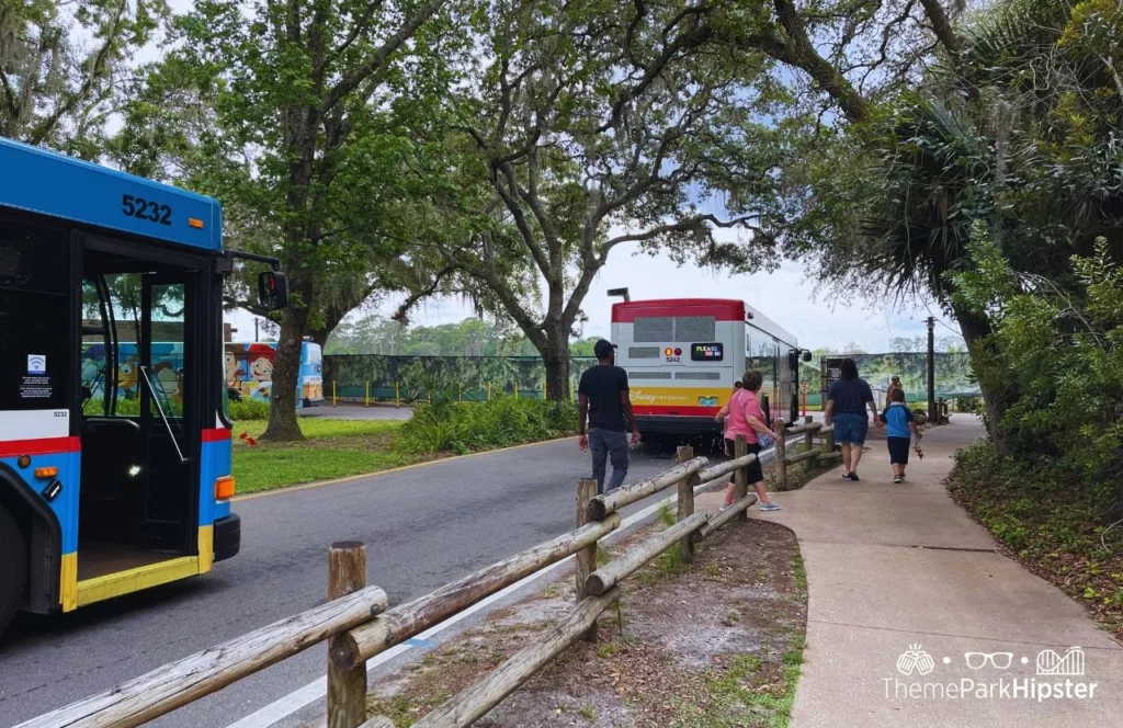 Disney Wilderness Lodge Resort Bus Drop off for Hoop Dee Doo Musical Revue