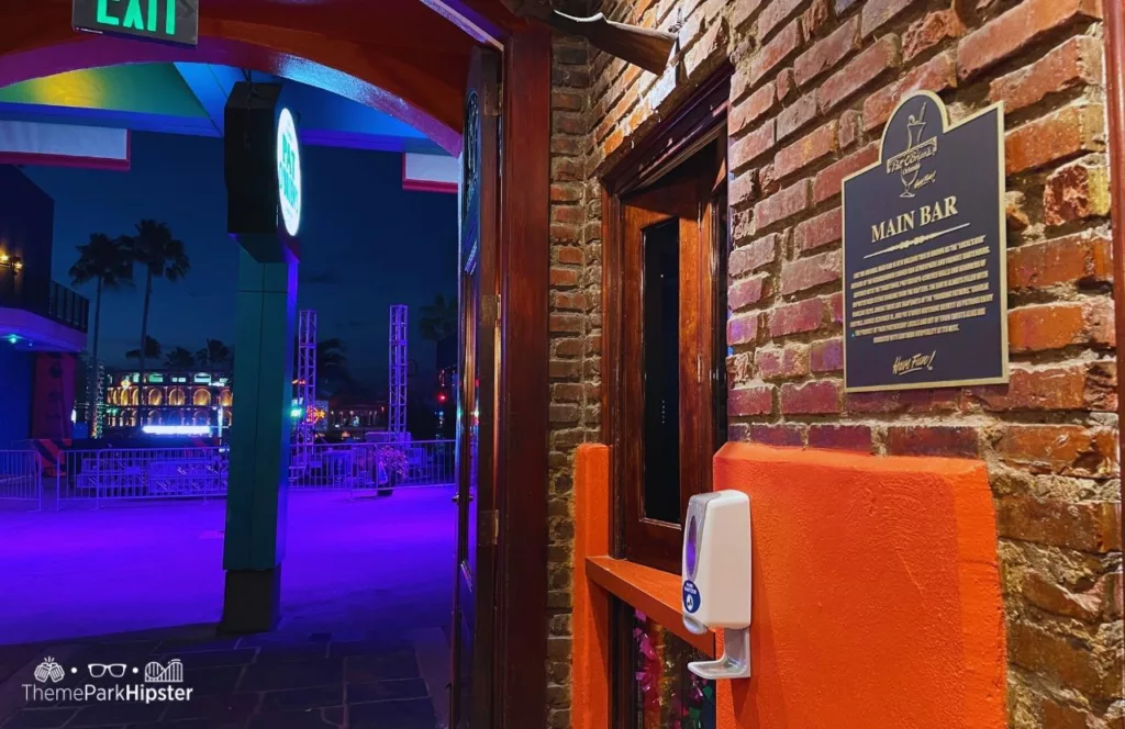Universal Orlando Resort Pat O Briens Restaurant in CityWalk Main Bar
