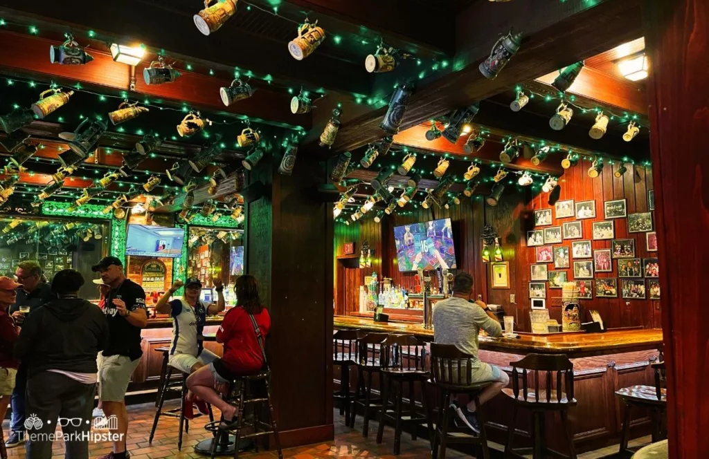 Universal Orlando Resort Pat O Briens Restaurant in CityWalk Main Bar