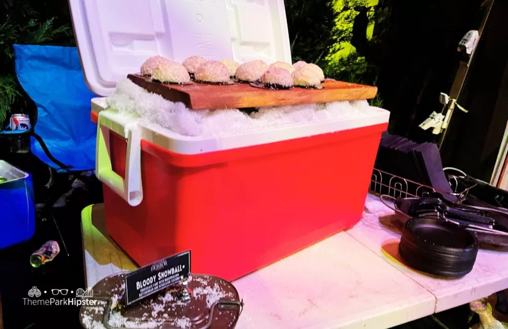Universal Orlando Resort Halloween Horror Nights a Taste of Terror HHN Food Bloody Snowball for Yeti House. Keep reading to learn about the best Universal Studios Halloween Horror Nights food and drink that you must try!