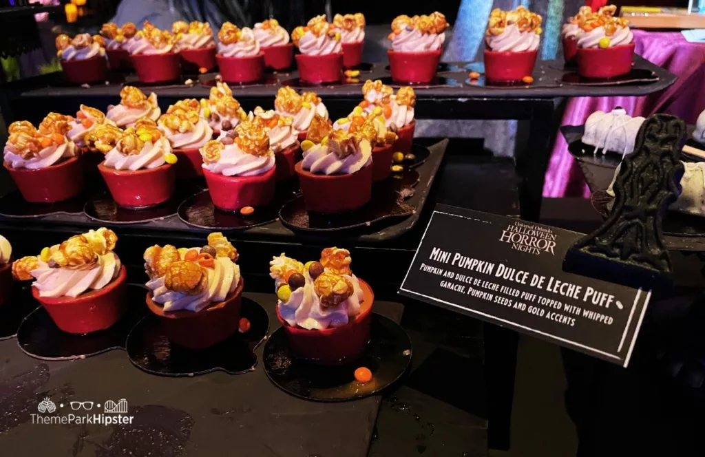 Universal Orlando Resort Halloween Horror Nights a Taste of Terror HHN Food Dessert Trick or Treat Buckets. Keep reading to learn about the best Universal Studios Halloween Horror Nights food and drink that you must try!