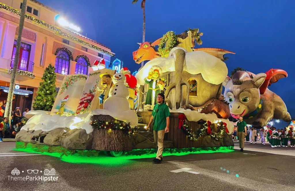 Christmas at Universal Orlando Holiday Parade featuring Macy's Shrek and Fiona
