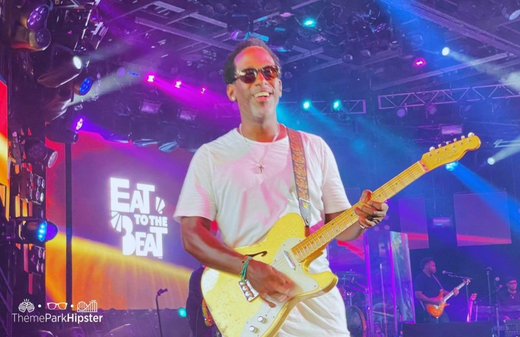 Epcot Theme Park Disney World Eat to the Beat Concert with Boyz 2 Men Shawn