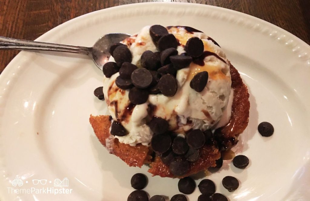 Disney Magic Kingdom Park Liberty Tree Tavern Restaurant Ooey Gooey Toffee Cake. One of the best places to eat in the Magic Kingdom for Lunch.