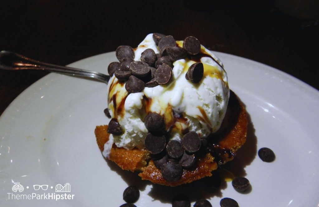 Disney Magic Kingdom Park Liberty Tree Tavern Restaurant Ooey Gooey Toffee Cake. One of the best restaurants at Magic Kingdom.