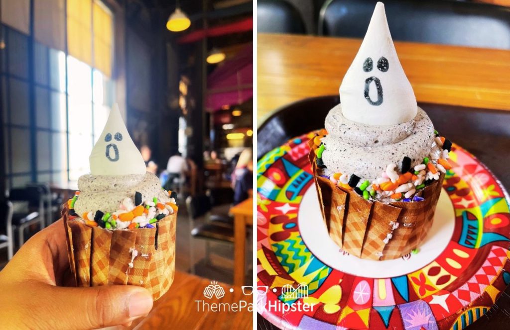 Disney World Hollywood Studios Backlot Express Restaurant Halloween Ghost Cupcake. One of the best counter service restaurants at Hollywood Studios. 