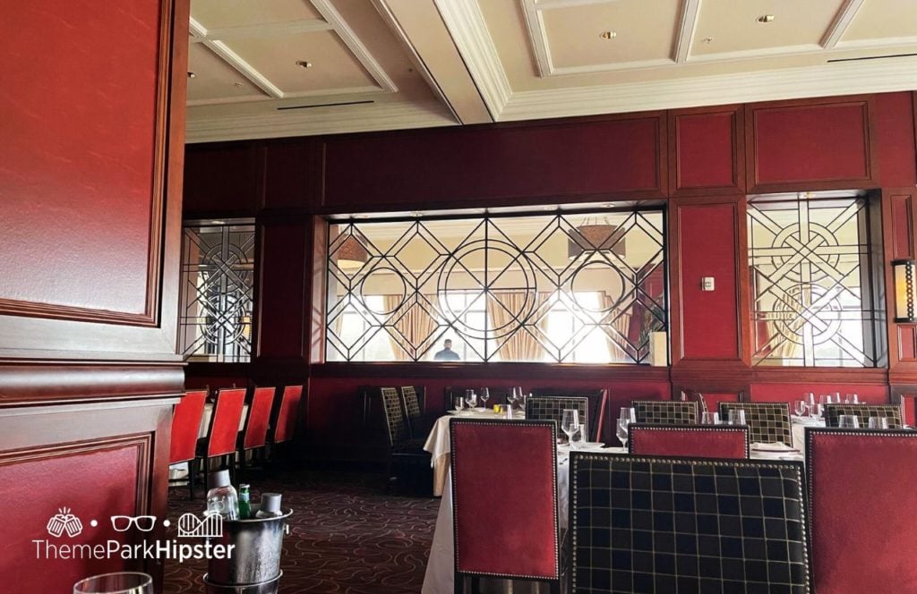 Bull and Bear Steakhouse Orlando at Waldorf Astoria Hotel Bonnet Creek Hotel at Disney World. Keep reading to find out all you need to know about eating at Bull & Bear Waldorf Astoria Orlando.