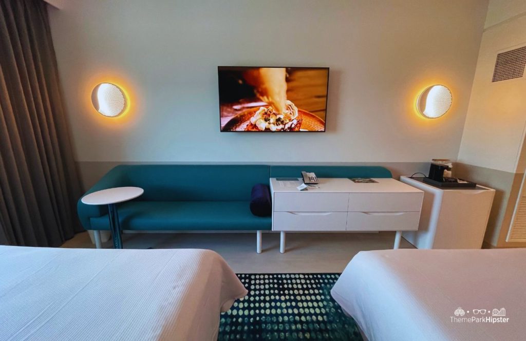 Universal Orlando Terra Luna Hotel Resort 2 bedroom Queen Room