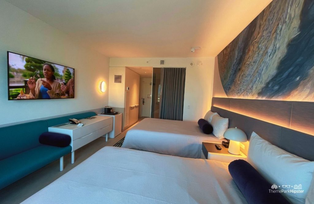 Universal Orlando Terra Luna Hotel Resort 2 bedroom Queen Room