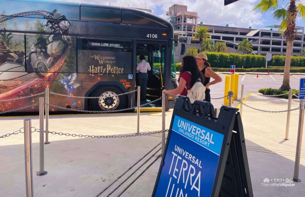 Universal Orlando Terra Luna Hotel Resort Citywalk bus