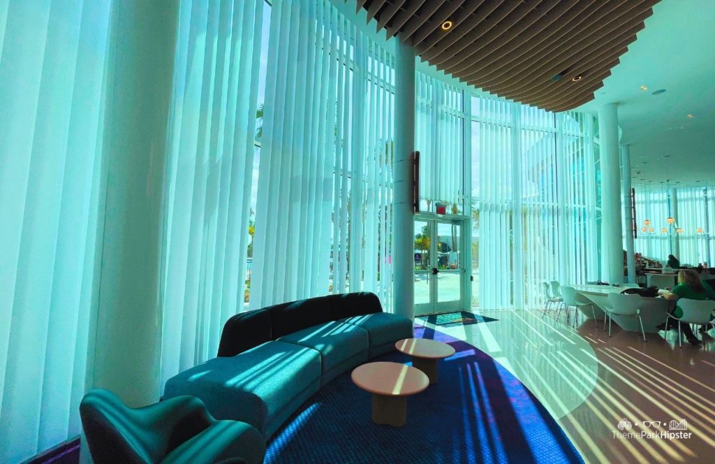 Universal Orlando Terra Luna Hotel Resort Lobby