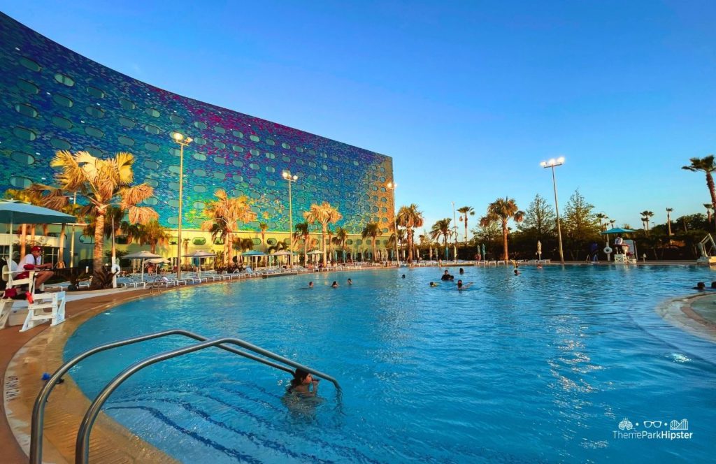 Universal Orlando Terra Luna Hotel Resort Pool Area