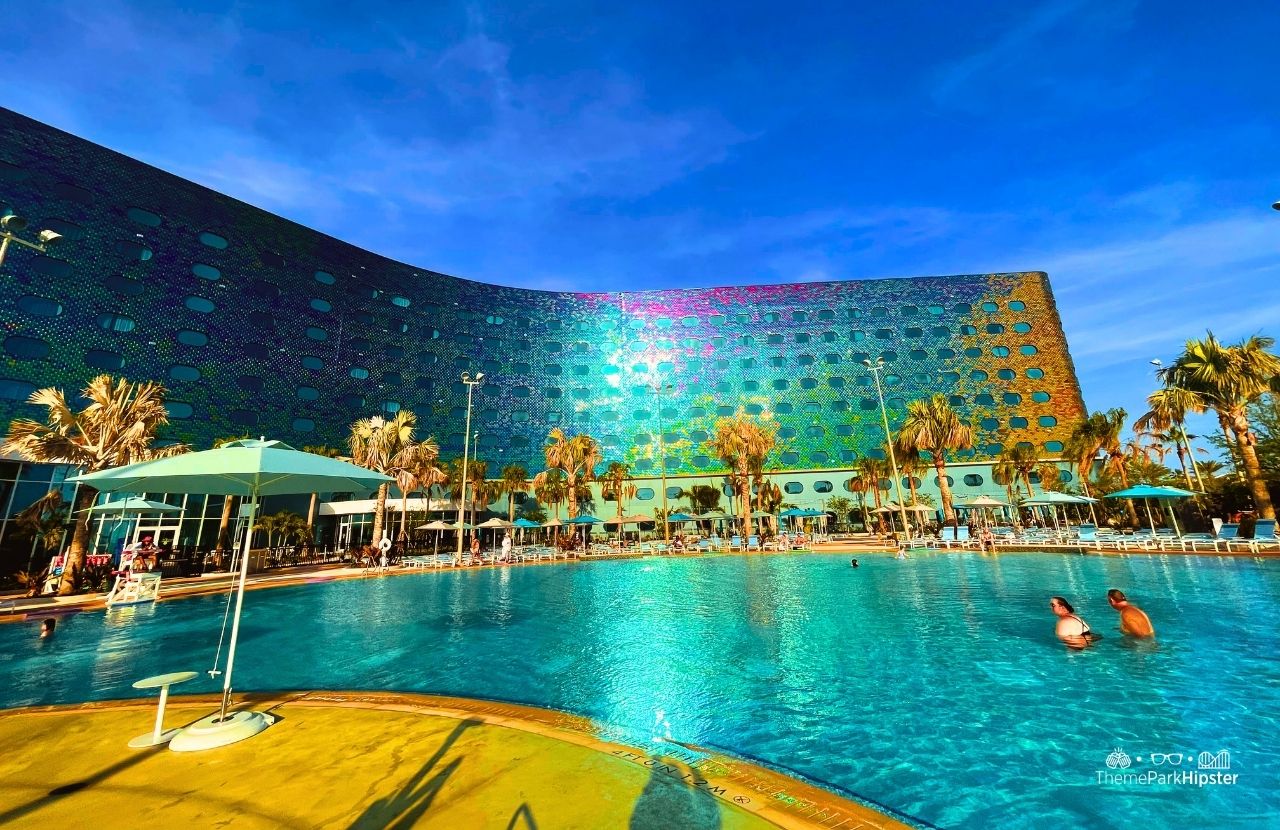 Universal Orlando Terra Luna Hotel Resort Pool Area