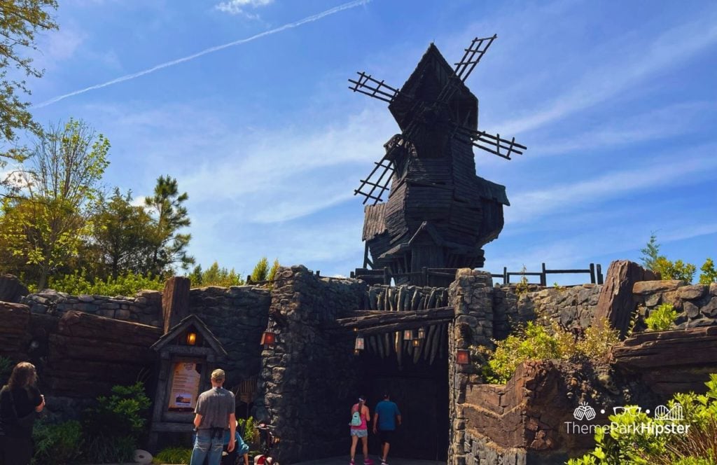 Universal Epic Universe Theme Park Dark Universe Darkmoor Burning Blade Tavern. Keep reading for the full guide to Epic Universe Burning Blade Tavern. 