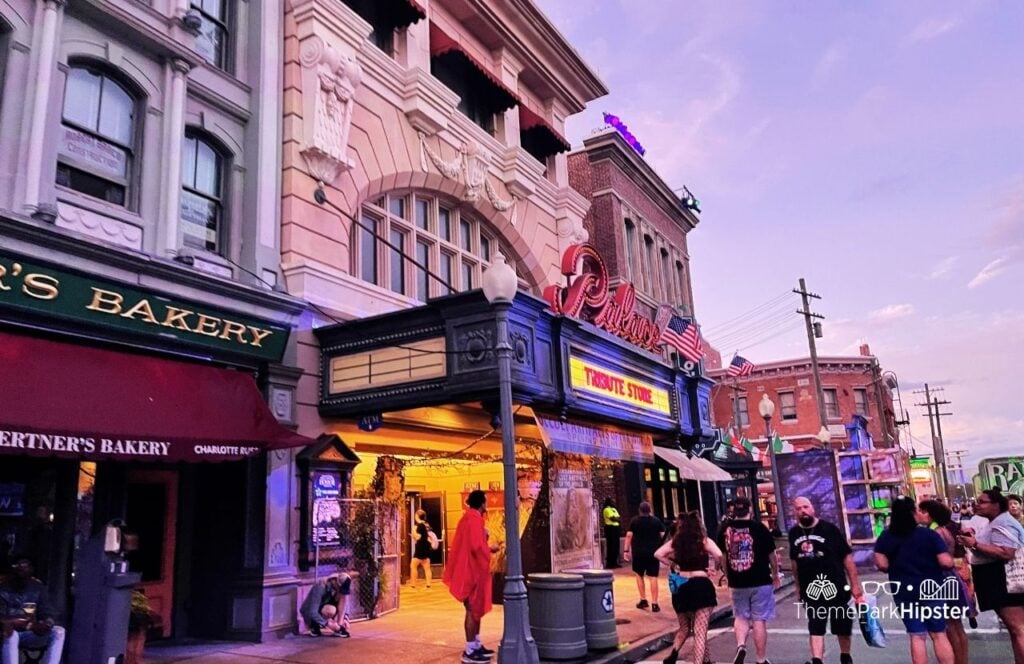 Tribute Store Universal Studios Halloween Horror Nights 2025 HHN 34