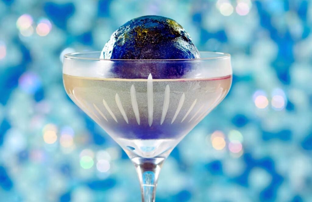 Northern Lights Martini in Atlantic Restaurant at Epic Universe