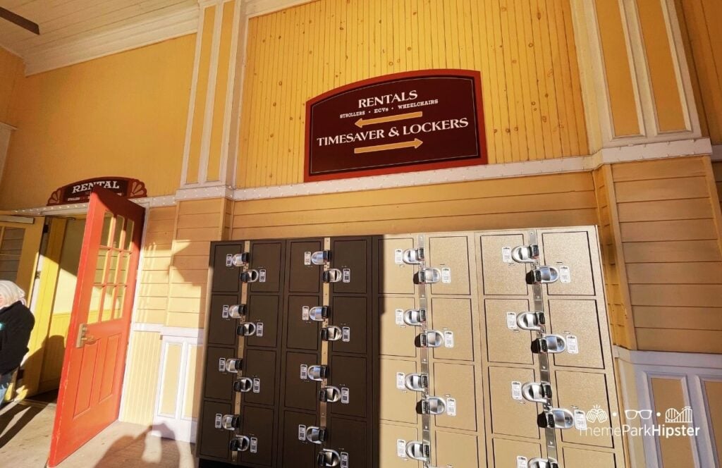 Rentals Timesaver and Lockers at Dollywood Theme Park. Keep reading for more tips for visiting Dollywood for the first time.