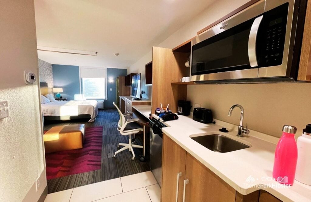 Suite Room with kitchen Tru by Hilton Hotel in San Antonio near Six Flags Fiesta Texas