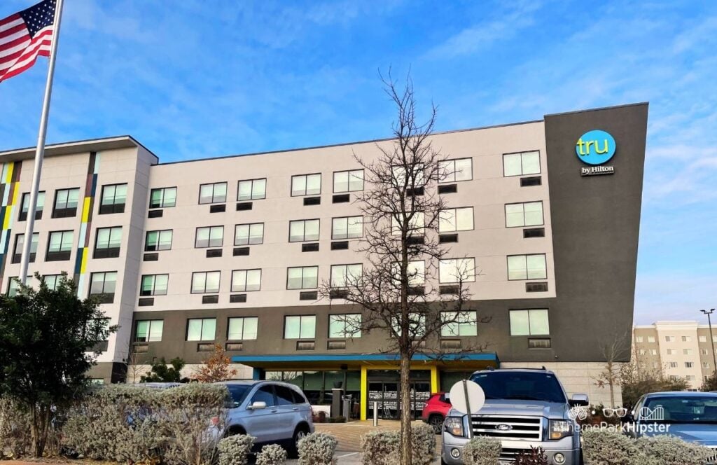 Tru by Hilton Hotel in San Antonio near Six Flags Fiesta Texas